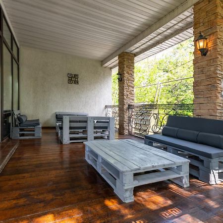 Wanderlust Boutique Hostel Almatı Dış mekan fotoğraf