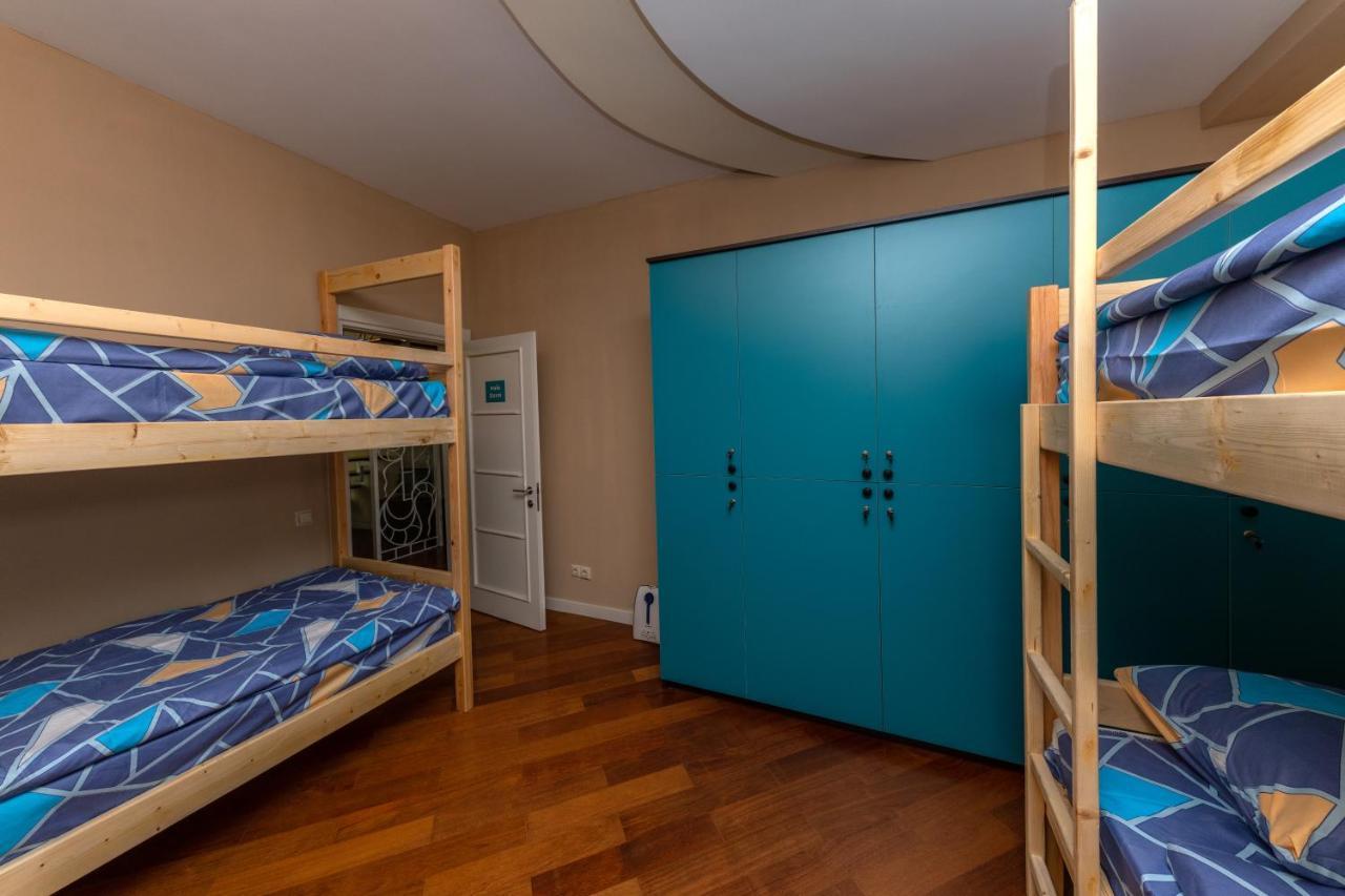 Wanderlust Boutique Hostel Almatı Dış mekan fotoğraf